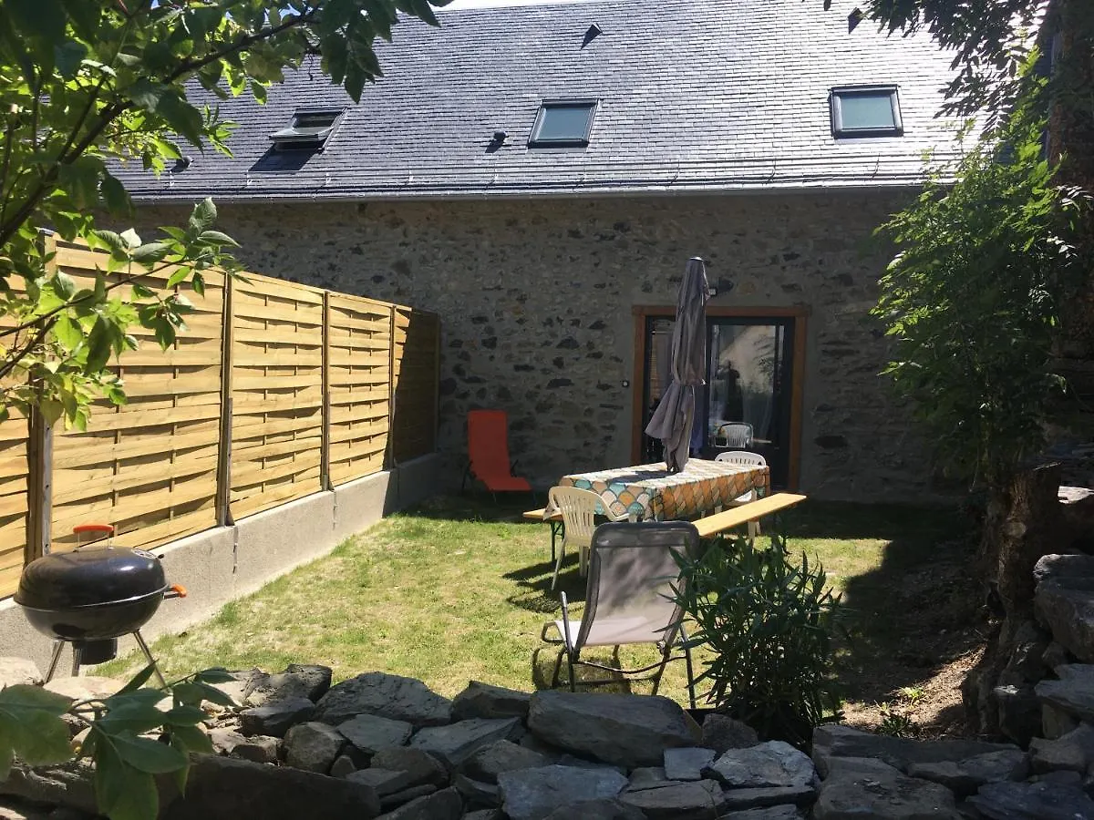 Chalet Gite De Montagne Le Lustou Sailhan